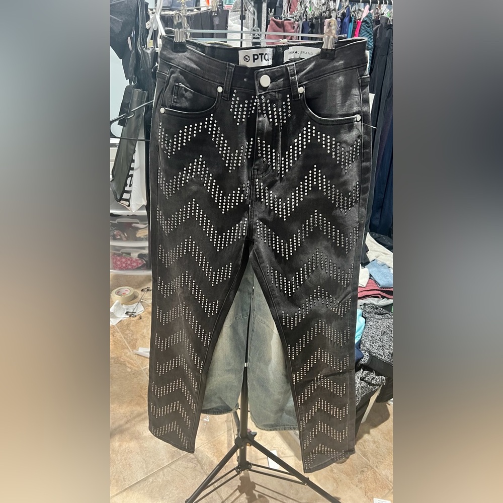 Black Studded Women Jeggings